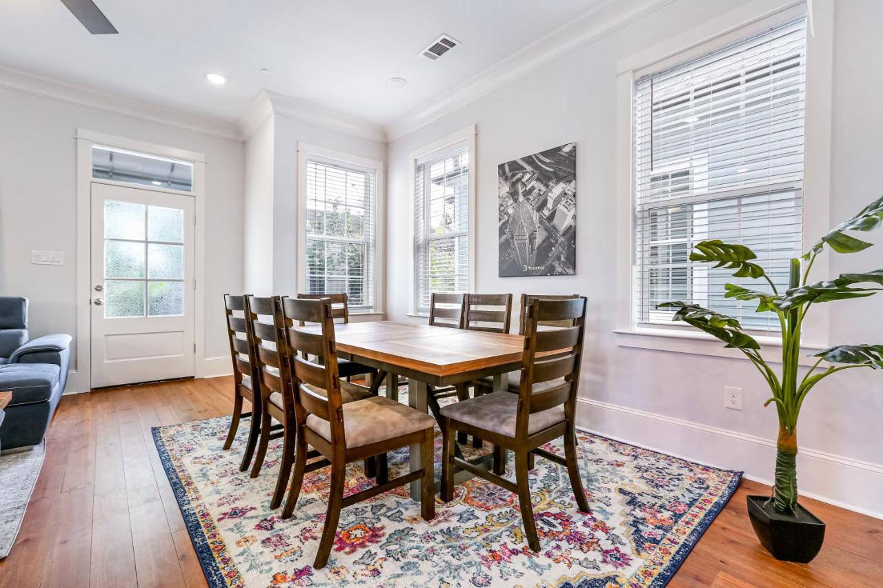 Hosteeva Chic Urban Retreat W Pool Steps To St Charles Ave And Near Bourbon St Apartment New Orleans Exterior foto