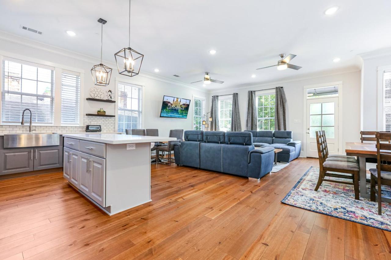 Hosteeva Chic Urban Retreat W Pool Steps To St Charles Ave And Near Bourbon St Apartment New Orleans Exterior foto