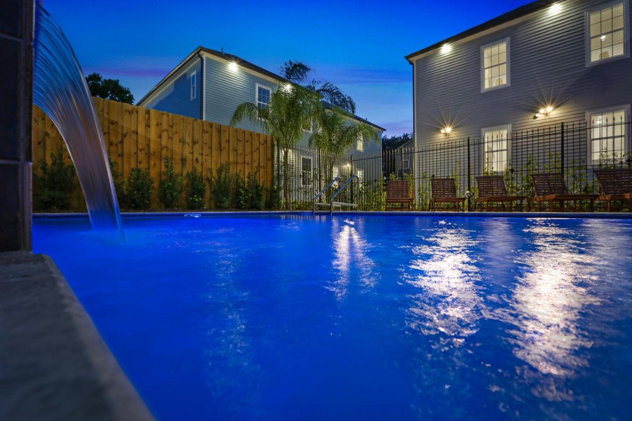 Hosteeva Chic Urban Retreat W Pool Steps To St Charles Ave And Near Bourbon St Apartment New Orleans Exterior foto